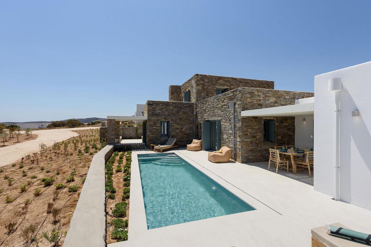 Villa Complex White And Rocks Páros Eksteriør bilde