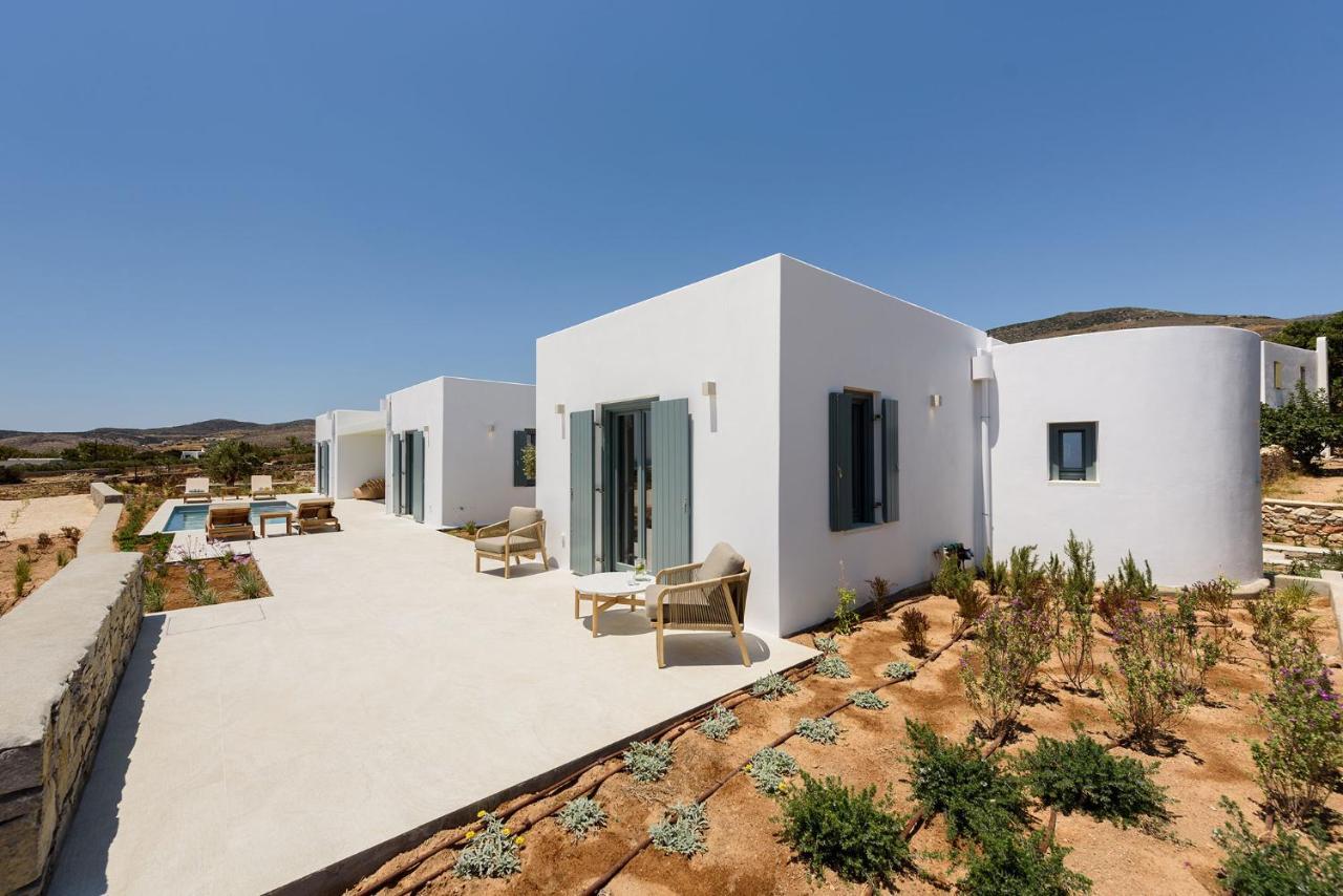 Villa Complex White And Rocks Páros Eksteriør bilde