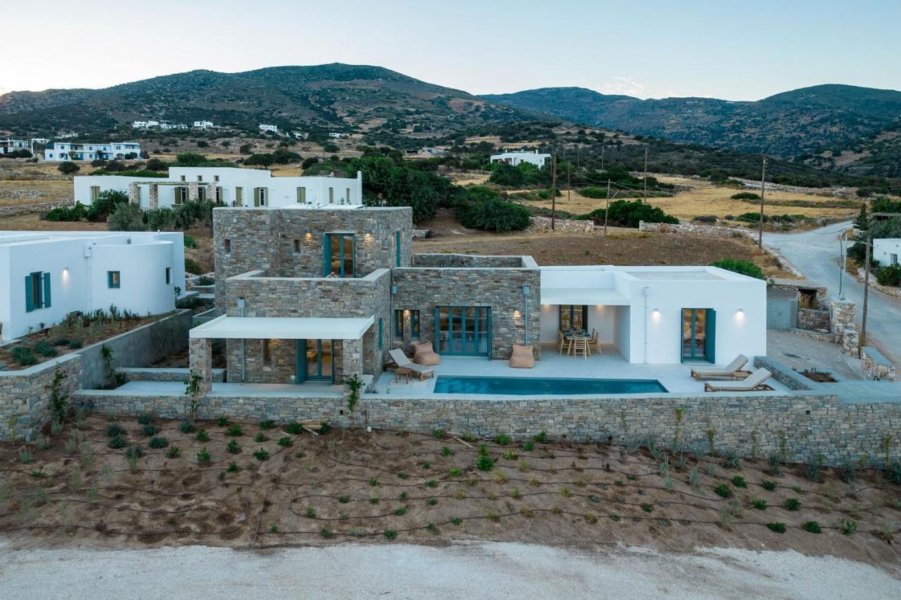 Villa Complex White And Rocks Páros Eksteriør bilde